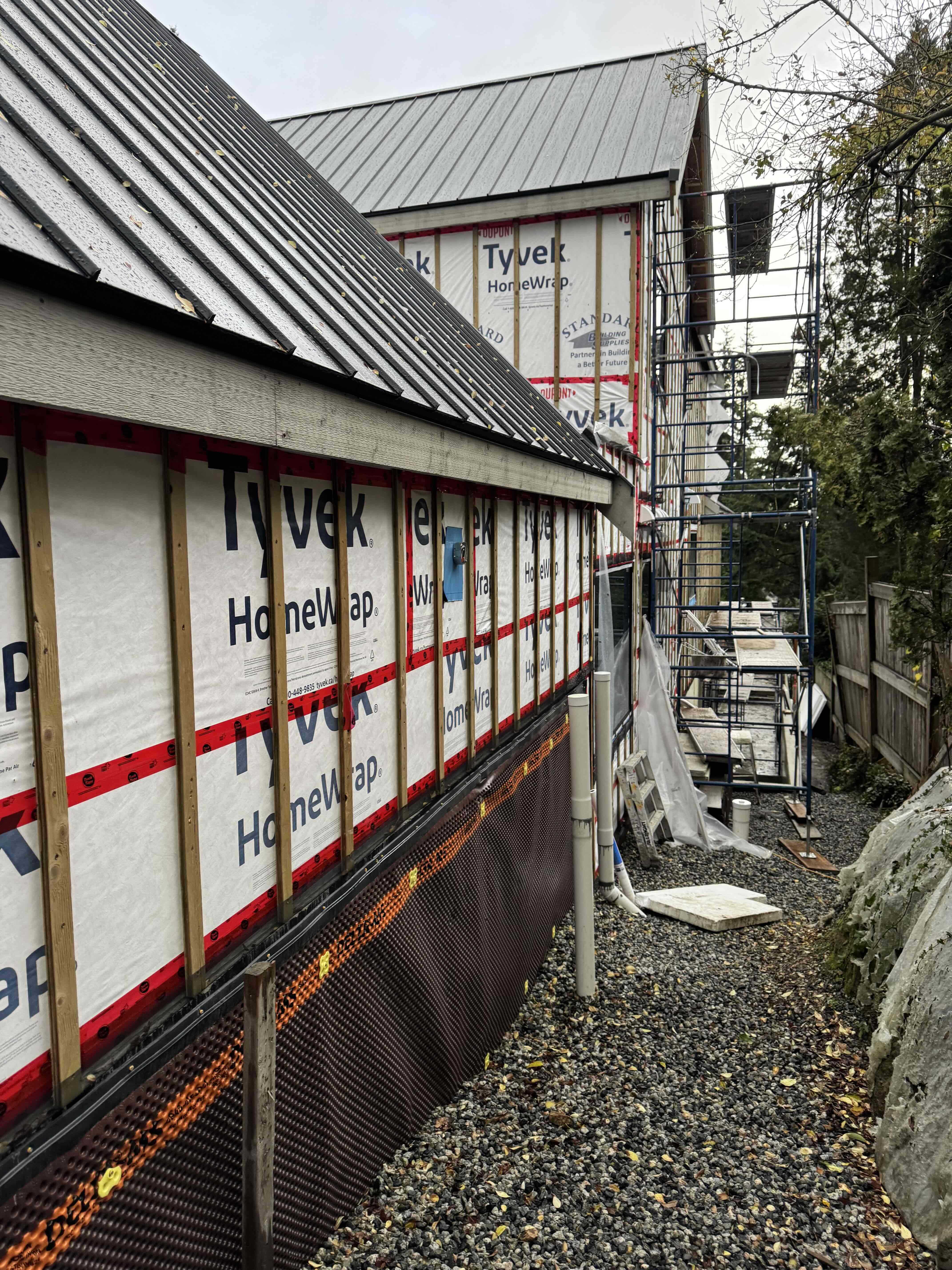 Building envelope with Tyvek HomeWrap and rainscreen on Spencer Road West Vancouver by Eurohouse Construction